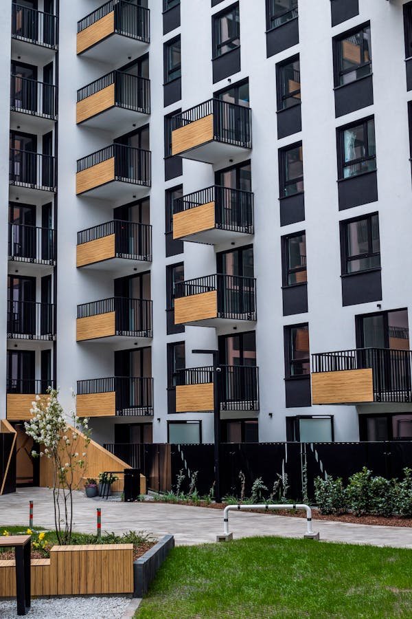 Avocat en droit immobilier : conseils pratiques pour vos projets